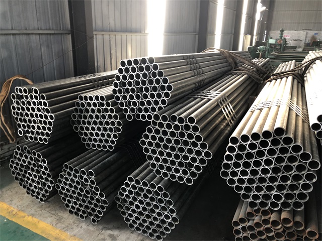 青海小口径厚壁无缝钢管