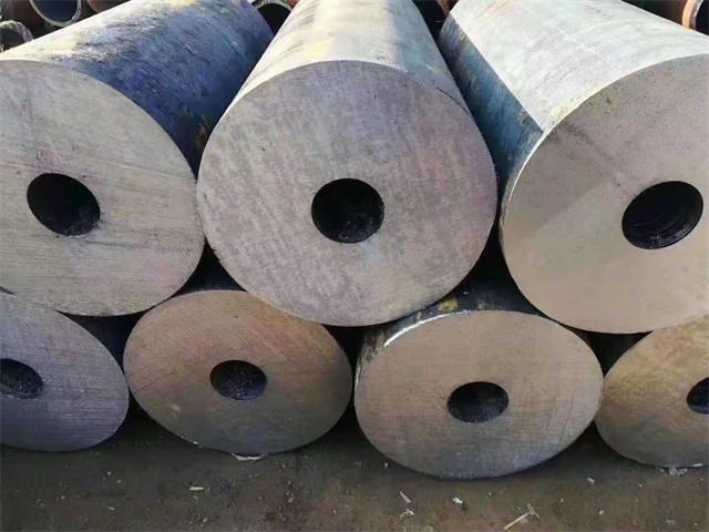 青海35crmo厚壁无缝钢管